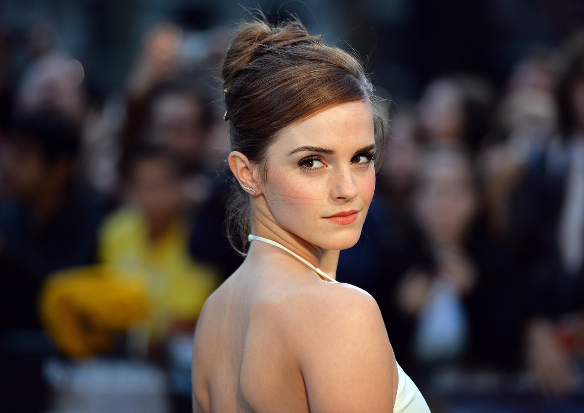 1stIndiaNews's tweet photo. #HBDEmma 🎂
#HappyBirthdayEmmaWatson
Wishing A Very Happy Birthday To The Most Glamorous & Stylish Actress @EmmaWatson https://t.co/NTvyVjJOUG