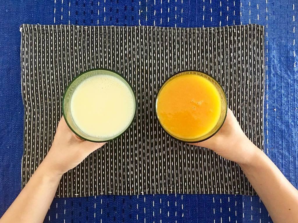 madeinmimo's tweet photo. Soy milk + Mango juice for breakfast !
#soymilk #mango #mangojuice https://t.co/8u1WKEnMDH https://t.co/3cUMNDZ6tZ