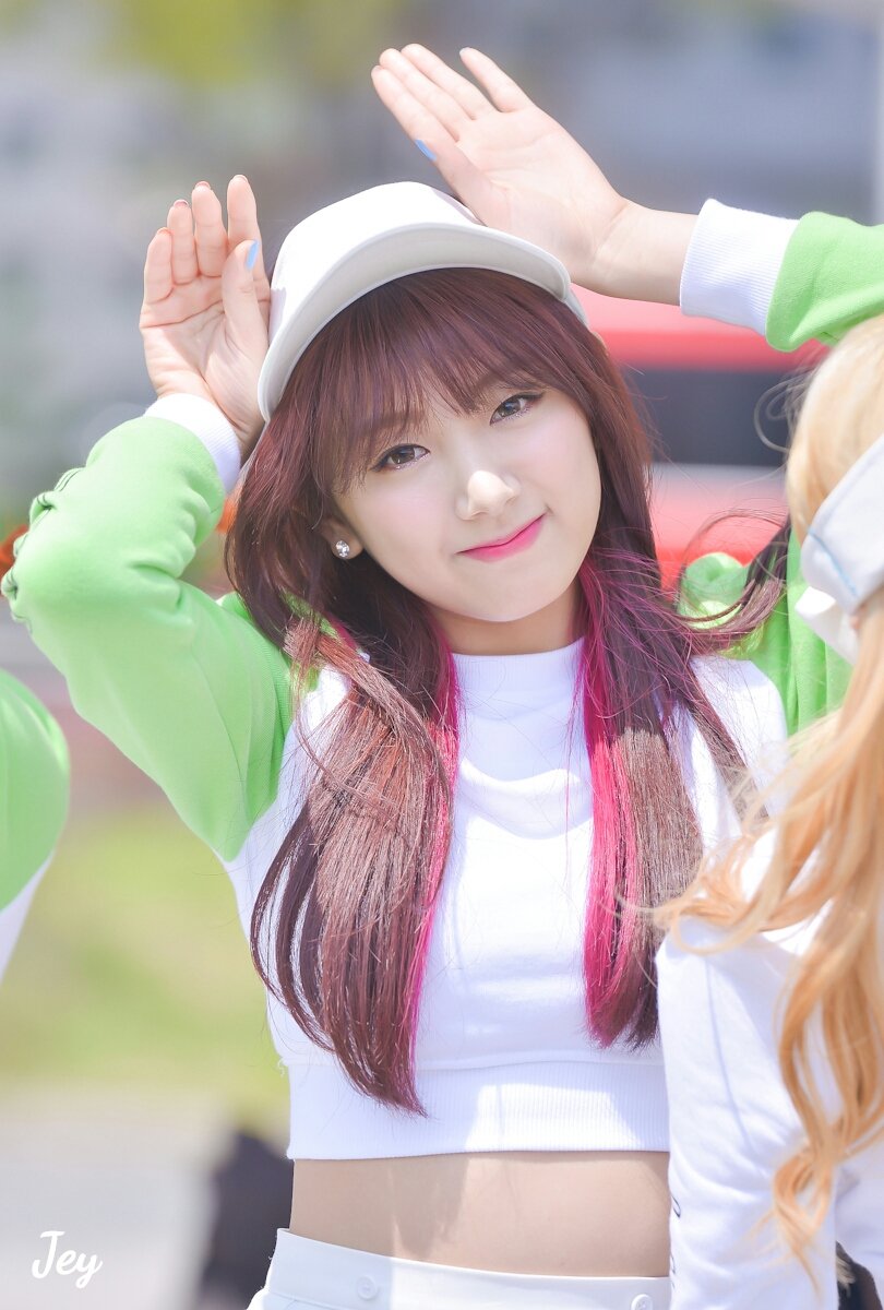 C9bUMayVoAA5WPf.jpg:large