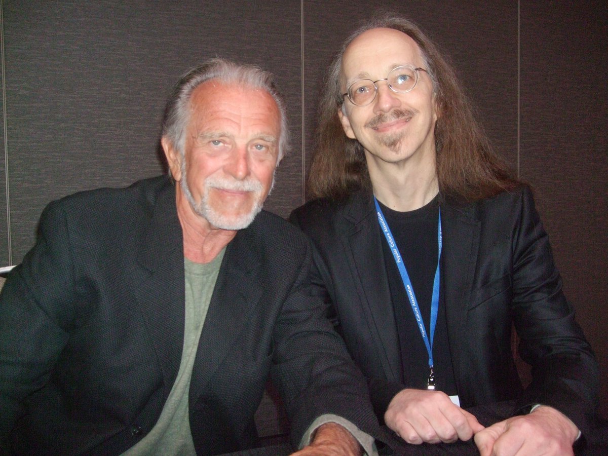 richardkaczynsk's tweet image. What? Oh, this is just a picture of me and JOHN freakin&apos; DYKSTRA at #PCAACA17 #pcaaca2017.