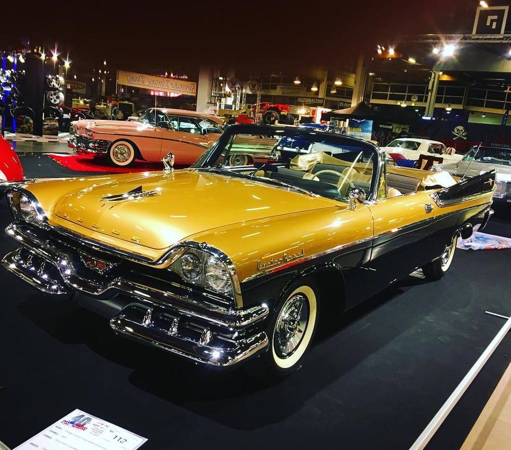BigWheelsEvents's tweet image. Dodge Custom Royal 1957 at American Car Show, Helsinki. #dodge #customroyal #1957dodge #acs2017 #americancarshow #… ift.tt/2oh4Ngz