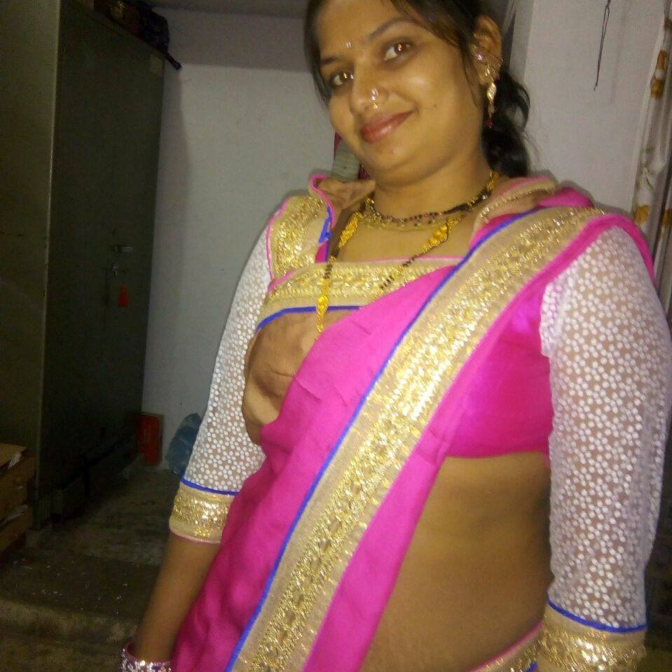 NaughtyBhabhi's tweet photo. देवर जी सच सच बोलना क्या में मोटी लग रही हूँ????
Yes or No, Reply fast....
@NaughtyBhabhi https://t.co/RmEOoEADFr