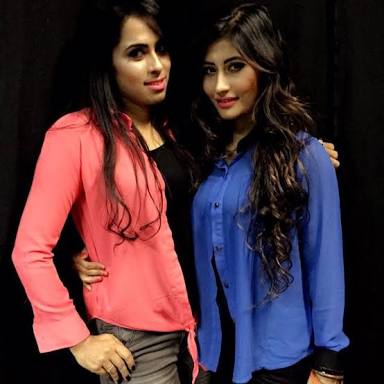 AnnaduraiBahu's tweet photo. This two only gave the real meaning of pretty https://t.co/cPj4rEl2pQ