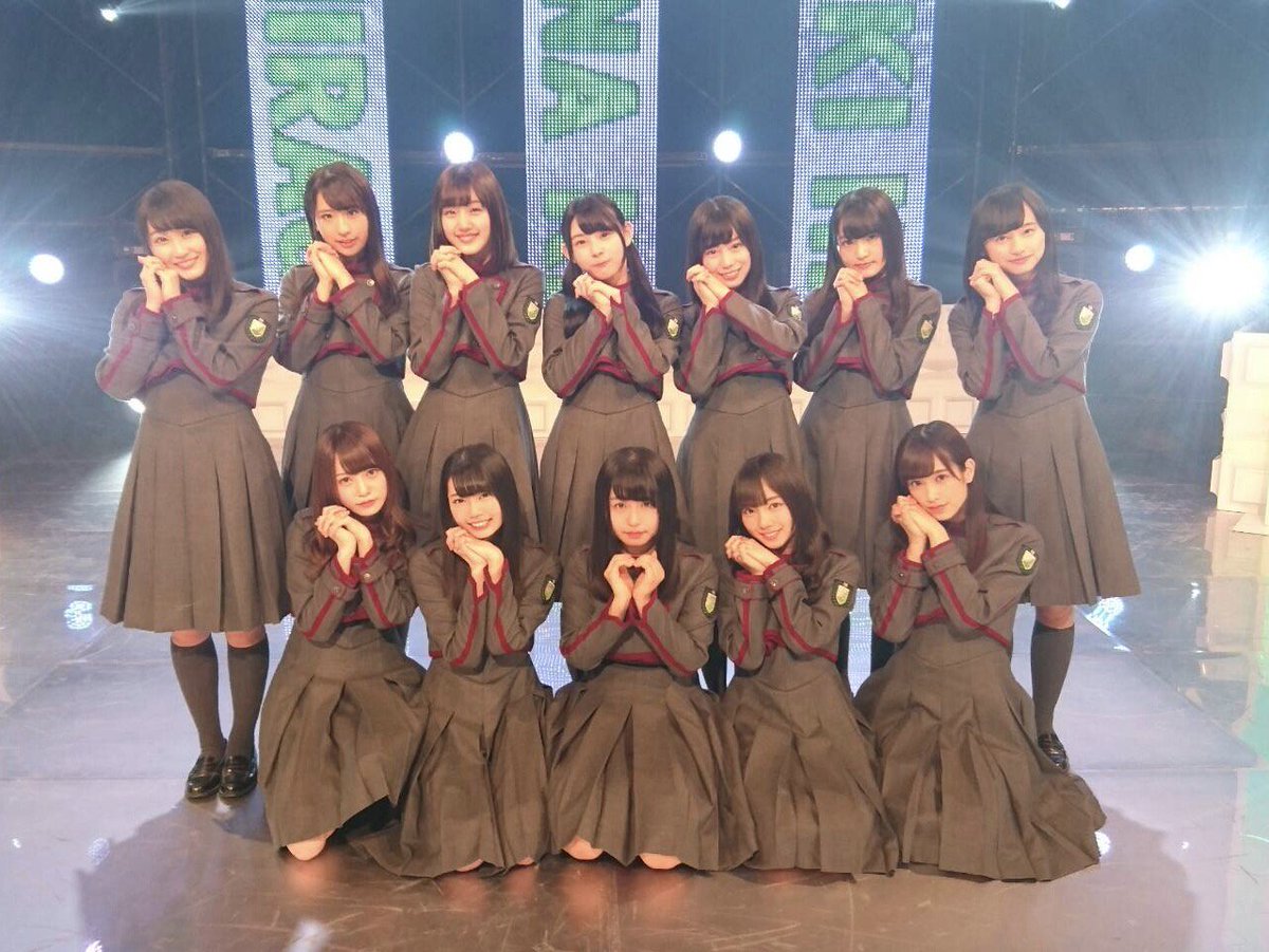 sakurazaka46's tweet photo. 本日4月15日(土)23:45〜NHK BSプレミアム『別冊 欅坂46 SHOW!』放送です❗️
パフォーマンスやコント、MVメイキングなど盛りだくさん✨
是非チェックしてみてください📺
#欅坂46
https://t.co/rMFYqZlkF8 https://t.co/c01SnnM3wv
