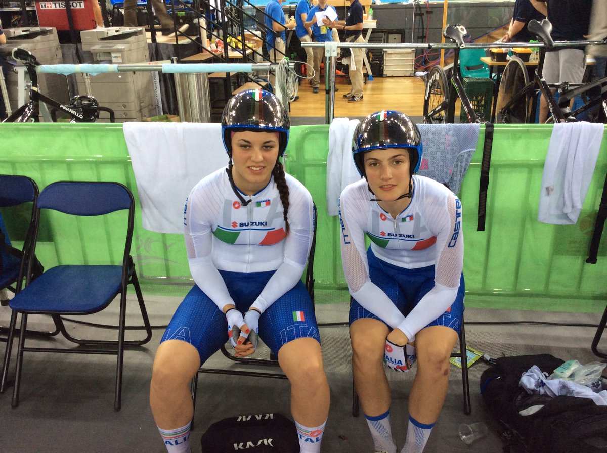 Federciclismo's tweet photo. #sereneconcentrate non c'è tempo per riposare: pronti per la gara di @confa_mg e @BarbieriRachele? #GoAzzurriGo #NazionaleCiclismo #TWC2017 https://t.co/inGwPwOmAo