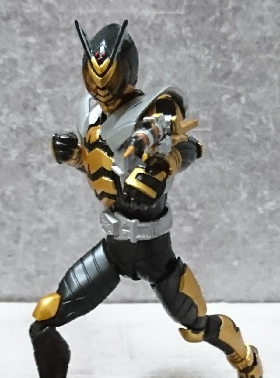 「掘り出し」shf真骨彫規格カスタム　サソード 改造品S H Figuarts真骨彫製法 仮面ライダー龍騎サバイブ｜Yahoo