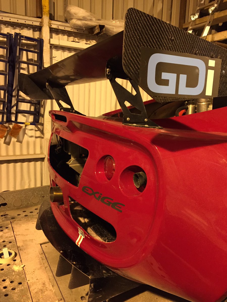 Lowell_F's tweet image. Much improved! #sponsorsdream #addlightness #lotus #exige  #superlapscotland #dust #k20inside #lotus #trackscotland