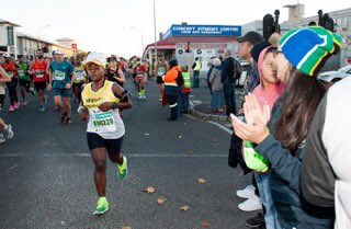 SECTION27news's tweet photo. Thanks to runners rocking the black armbands at #omtom2017 #Run4SA https://t.co/17UlaJfLzb