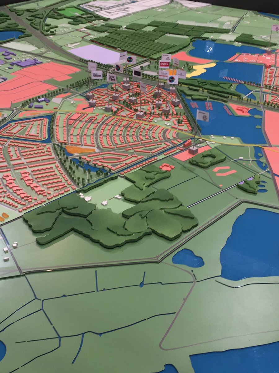 Waalsprong tweet media