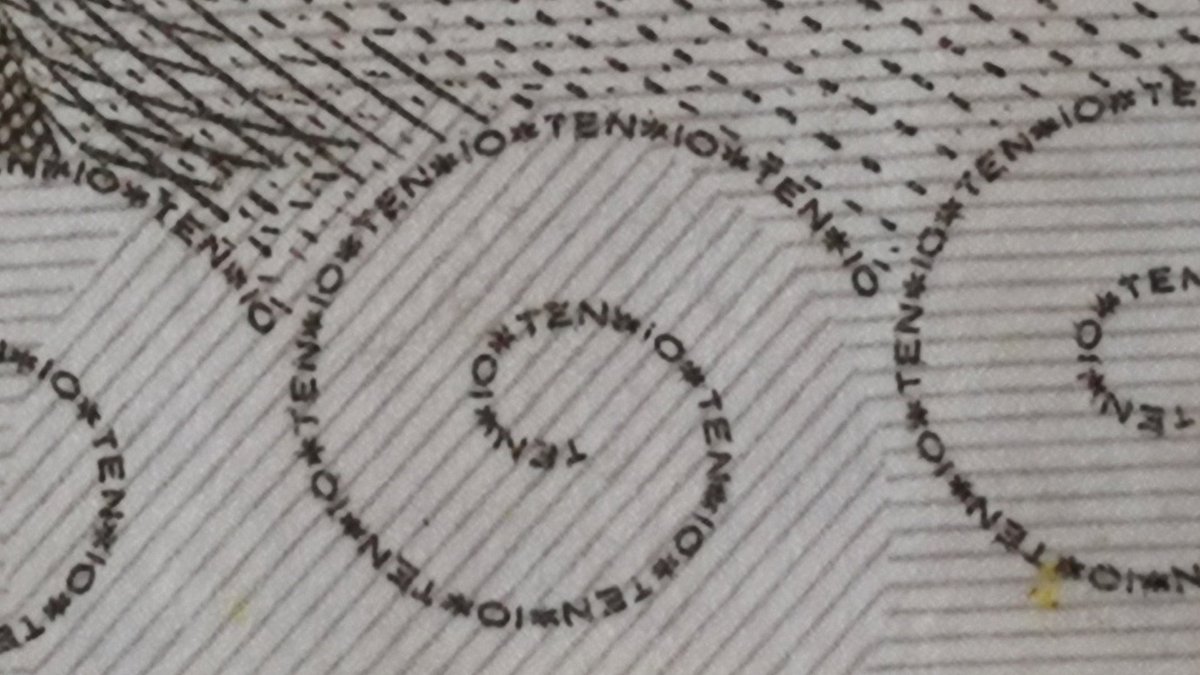 Lufbraguru's tweet image. Amazing camera quality from the @HuaweiMobileUK P10 check the detail in this £10 note. Check it out #o2Loughborough @CelfoneGuru #o2showcase