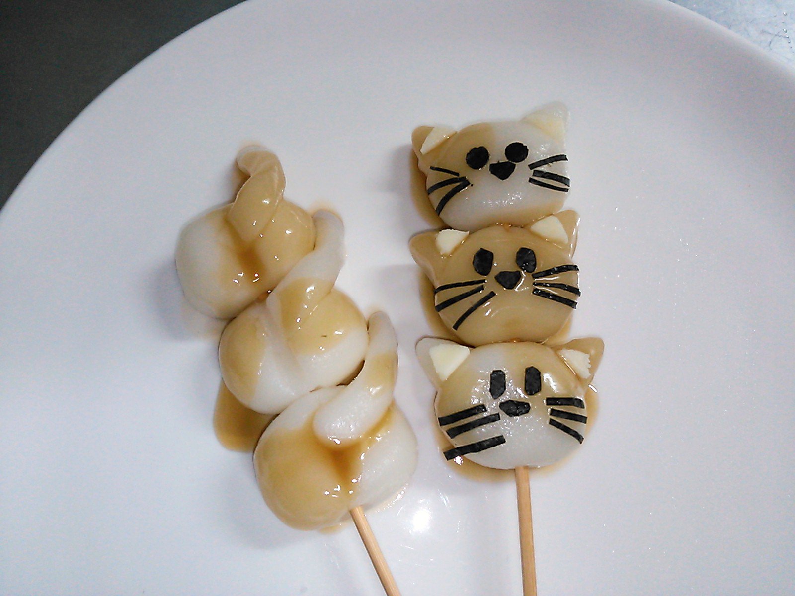 カントリーマム みたらし団子 みたらし団子 可愛いみたらし団子 猫のお尻 猫のみたらし団子 三毛猫 T Co Cornsm1peg Twitter