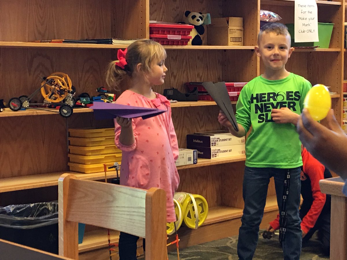 BoydKinder's tweet image. Egg Towers and Paper Airplanes #MakerspaceFun @TCBOE_LES