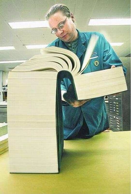 "mi consigli una serie tv?"

me: allora..