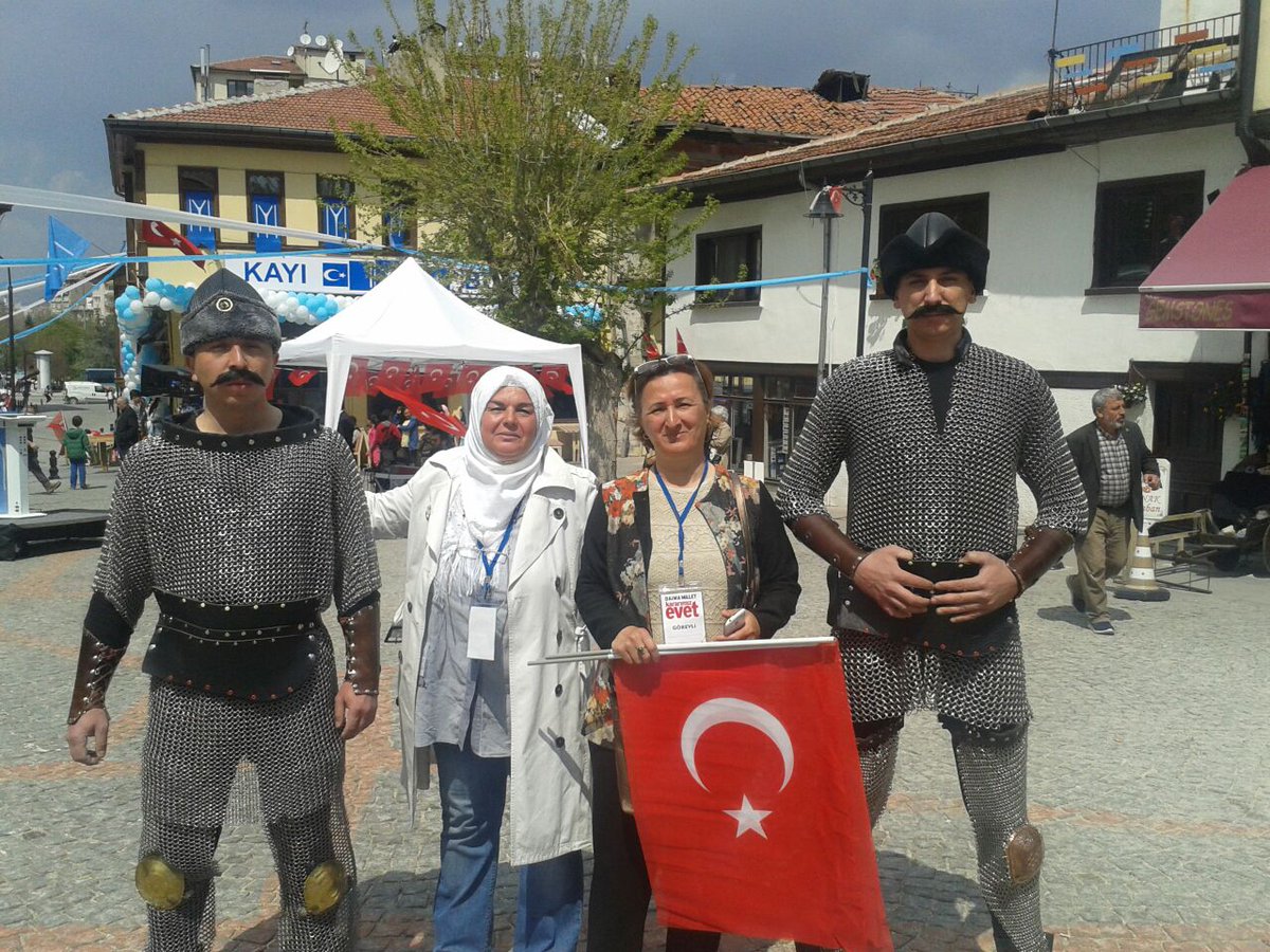 Şeymanur ÖZTÜRK (@oztrkseymau) on Twitter photo Ülkücü kardeşim, küçük hesapları bırak, Obanı namertlere teslim etme gel Evet de... #EskişehireEvetYakışır <a href="/Julide77/">🐾Puss in boots🐾</a> <a href="/mdunlu/">M.DÜNDAR ÜNLÜ</a> <a href="/serhanariman/">Serhan Arıman</a> Ülkücü kardeşim, küçük hesapları bırak, Obanı namertlere teslim etme gel Evet de... #EskişehireEvetYakışır <a href="/Julide77/">🐾Puss in boots🐾</a> <a href="/mdunlu/">M.DÜNDAR ÜNLÜ</a> <a href="/serhanariman/">Serhan Arıman</a>