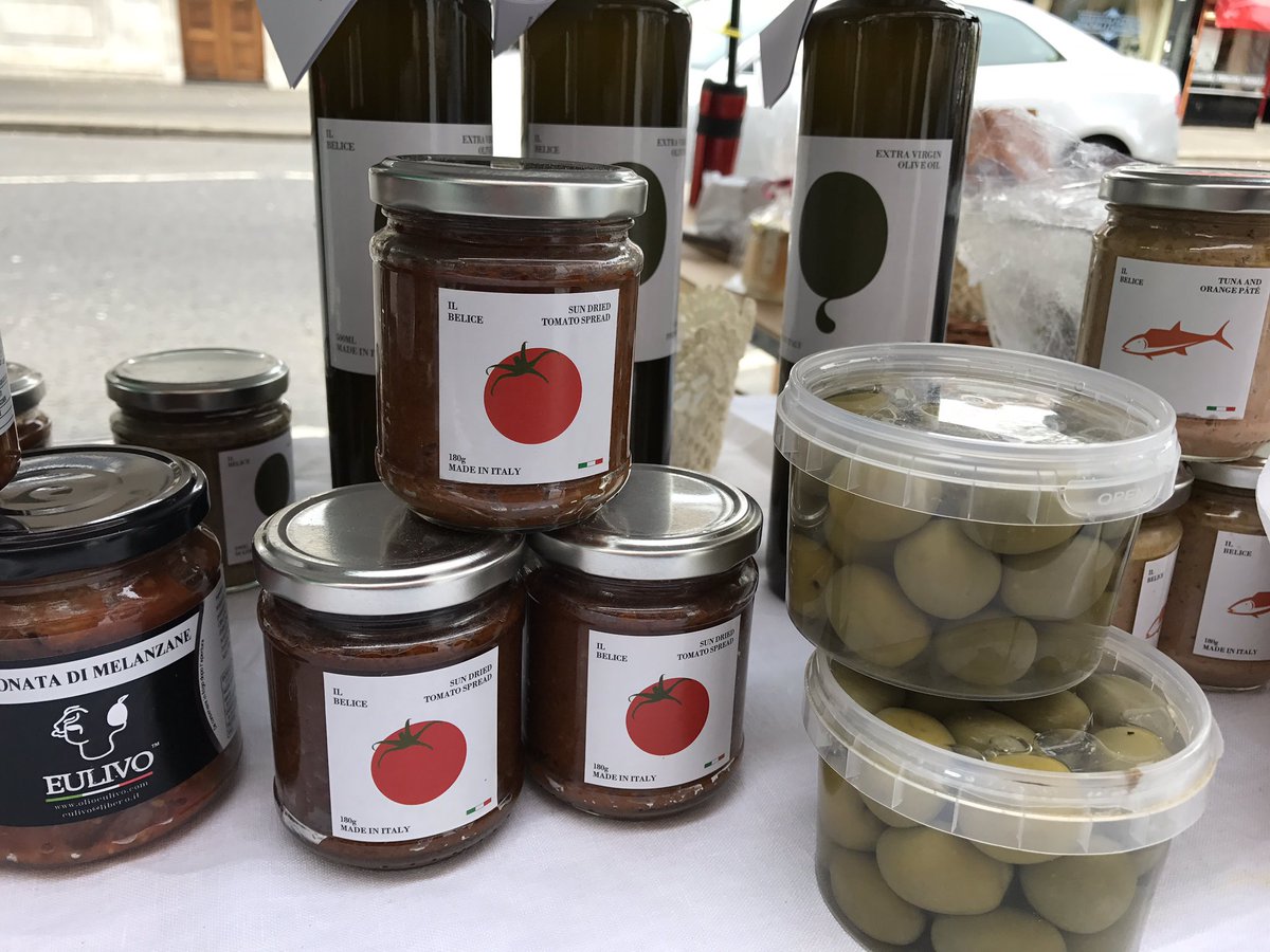 EatMeDrinkMeLDN's tweet photo. Imported olives, #oliveoil, sauces and pastas from @ilbelicevalley at #Northfields Market today 10-2 #northfieldsave #Easter treats https://t.co/w5CyKYCpMK