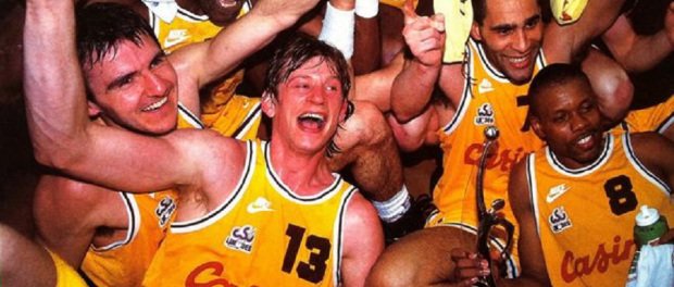 Basket_Retro's tweet image. [FRANCE] Il y a 24 ans, le CSP Limoges devenait champion d’Europe #CSP #CSPLimoges basketretro.com/2017/04/15/il-…