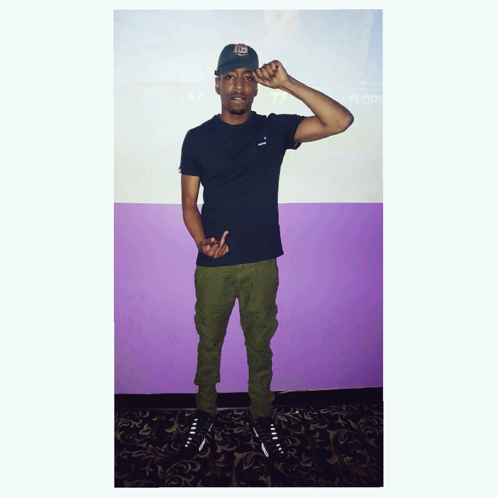 SonnyMoneeeyy's tweet photo. #showcase #Performance #Angels in #FlushingNy 📽🎹 #MaximumManagement #MoneyMuzik #videoshoots #artistpromo #events #analytics #airplay https://t.co/ezyQfyuvHJ