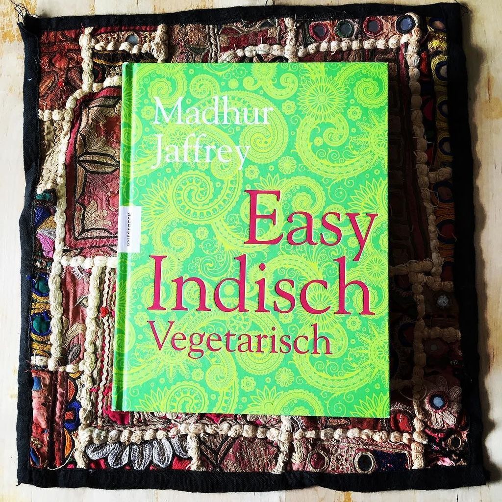 textundblog's tweet image. Hab ja schon im Blog von diesem großartigen #Kochbuch meiner Kollegin geschwärmt. Nun hab ich's auch: Easy #Indisc… ift.tt/2picyaz