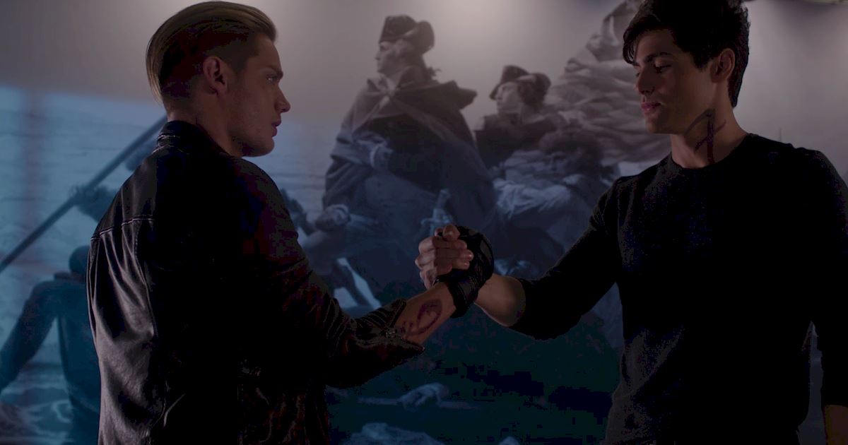 boutvseries's tweet photo. choose one friendship https://t.co/IZDcdmYTKq