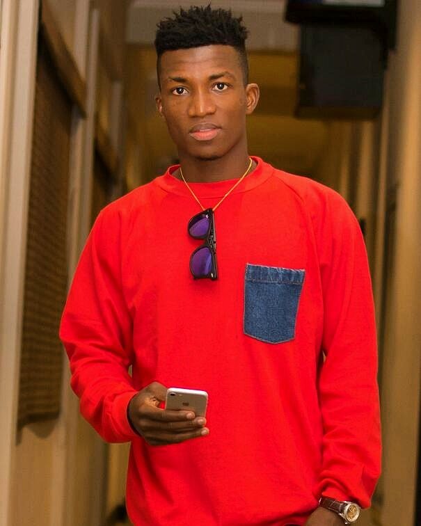 Happy birthday to the "fakest" Pastor in the whole wide world <a href="/KinaataGh/">Kofi Kinaata</a>  ,May u grow in grace,health and wealth my brother 🙏
#HeartAway ❤