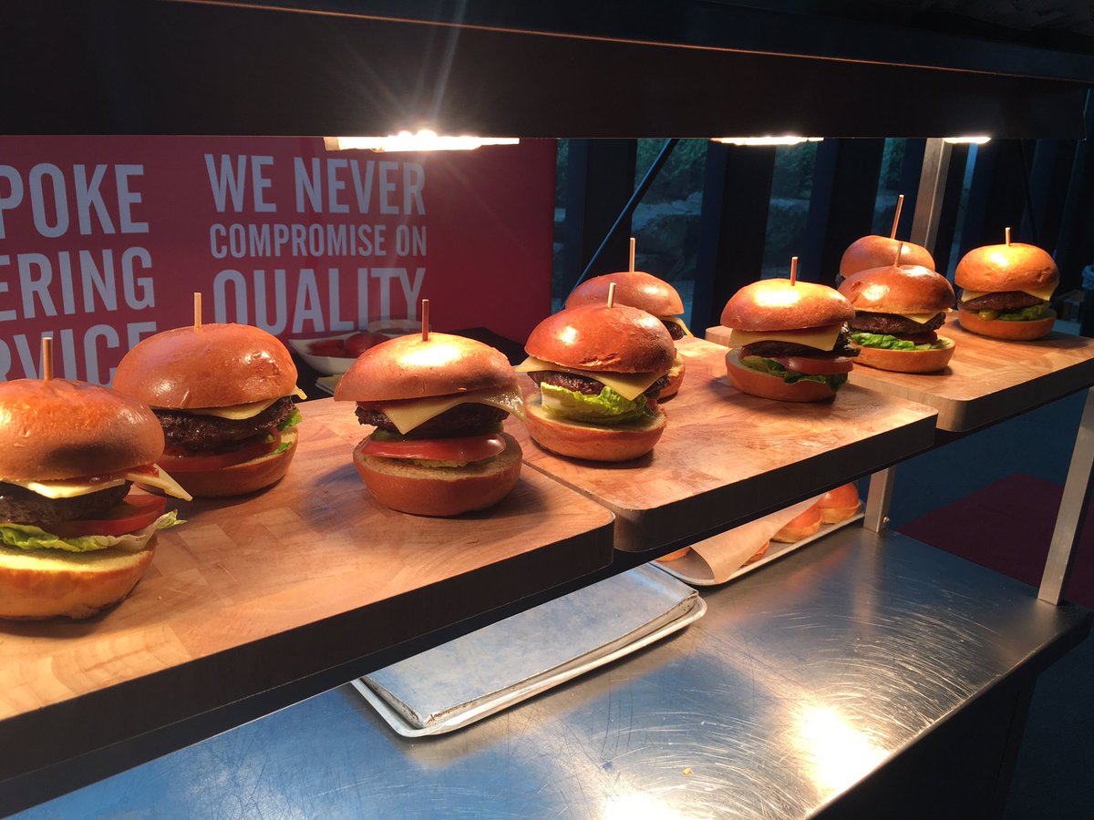 ThymeTIC's tweet photo. The Food is out @BCACheer_Dance #BCA #Championship #ThymeCatering #WeNeverCompriseOnQuality #Eventprofs #Events https://t.co/lhH6UckzF7