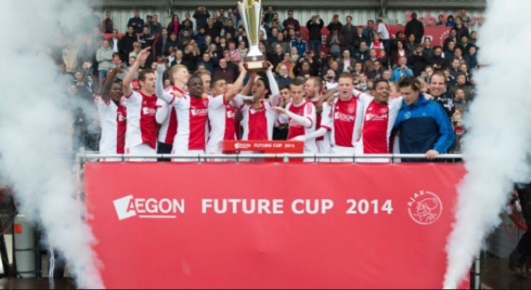 silandreae's tweet photo. Aantal van deze groep nu in het eerste, kan snel gaan he..😄 #futurecup #wijzijnajax https://t.co/WOLxKOqOiq