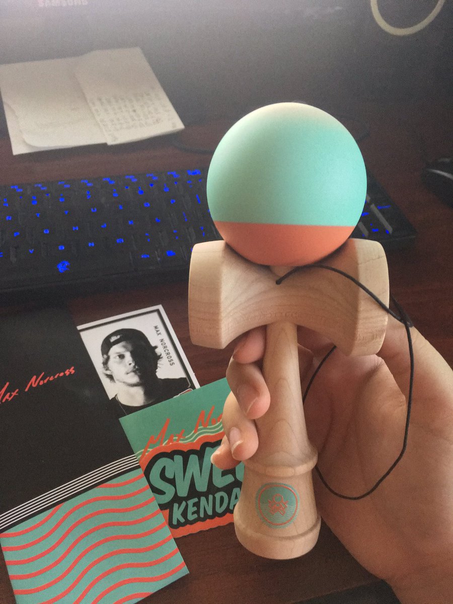 boddahparkins's tweet photo. this beaut came in the mail this morning!! my first sweets dama!!! #NorxMod thanks a bunch @SweetsKendamas @TheMVX https://t.co/vQ4iJvcJx8
