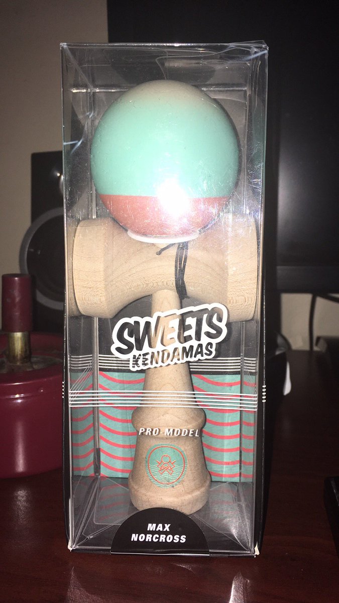 boddahparkins's tweet photo. this beaut came in the mail this morning!! my first sweets dama!!! #NorxMod thanks a bunch @SweetsKendamas @TheMVX https://t.co/vQ4iJvcJx8