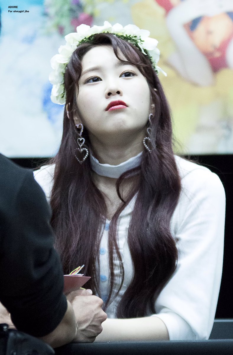 Adorable_OMG's tweet photo. 170415 명동 팬싸인회 #오마이걸 #OHMYGIRL #지호 #JIHO @WM_OHMYGIRL 

지짜 천사가 따로 없찌...😭 https://t.co/oZha9IWQol