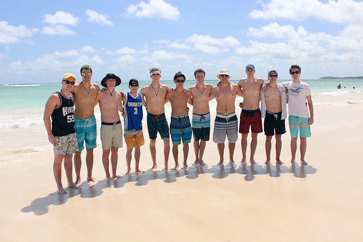 rileyweihs's tweet photo. Happy bday @meierspencer26 🚬 https://t.co/UsupJhQPF2