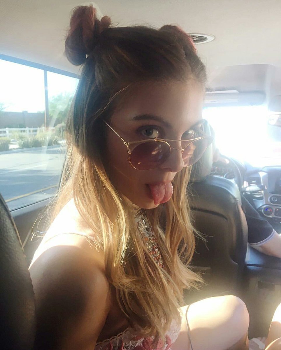 _bythewind_'s tweet photo. Chella vibes ✨ https://t.co/G8FH6202ZV