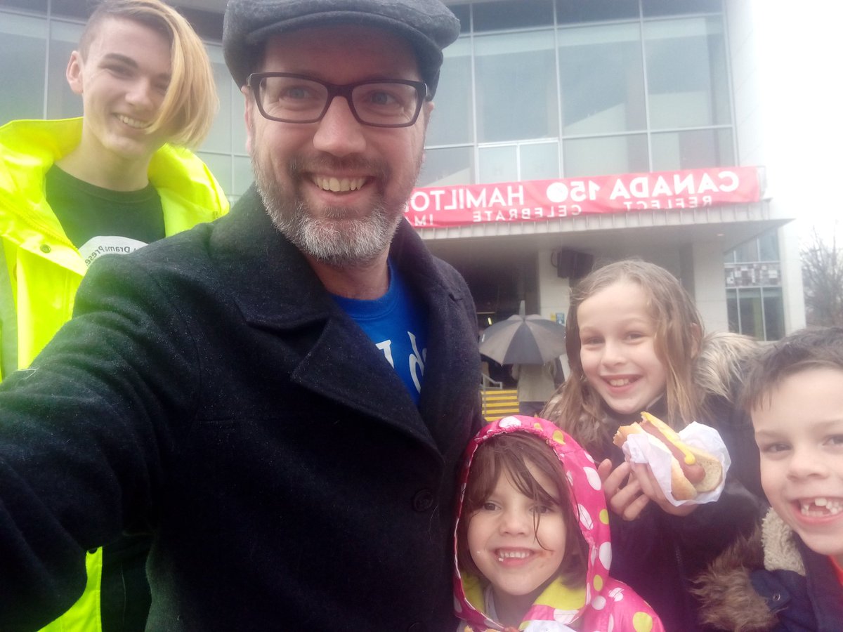 bryaniam2323's tweet photo. At the #hamont #lrtyes rally! All the kids are with me too! https://t.co/sJHpvOTEay