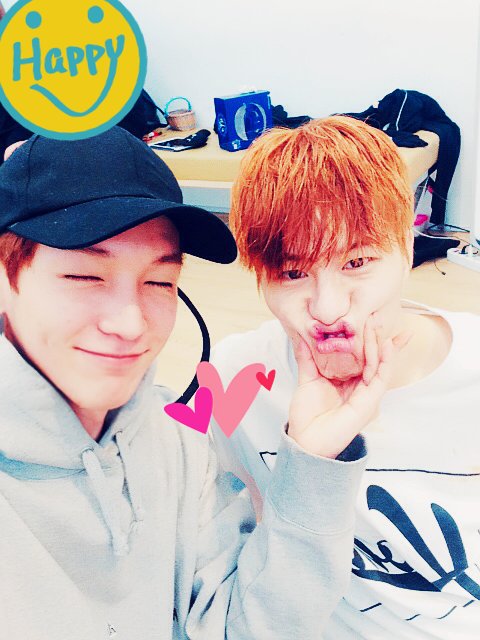 VICTON1109's tweet photo. [#찬] HBD 승식!!!!!!★
내 친구 승식아!!!!
내가 많이 사랑한다..💕훗...
생일축하해!!!!!!'👍❤️ㅇ❤️
HBD!!!!!@-@ https://t.co/HtAPVCaEC3