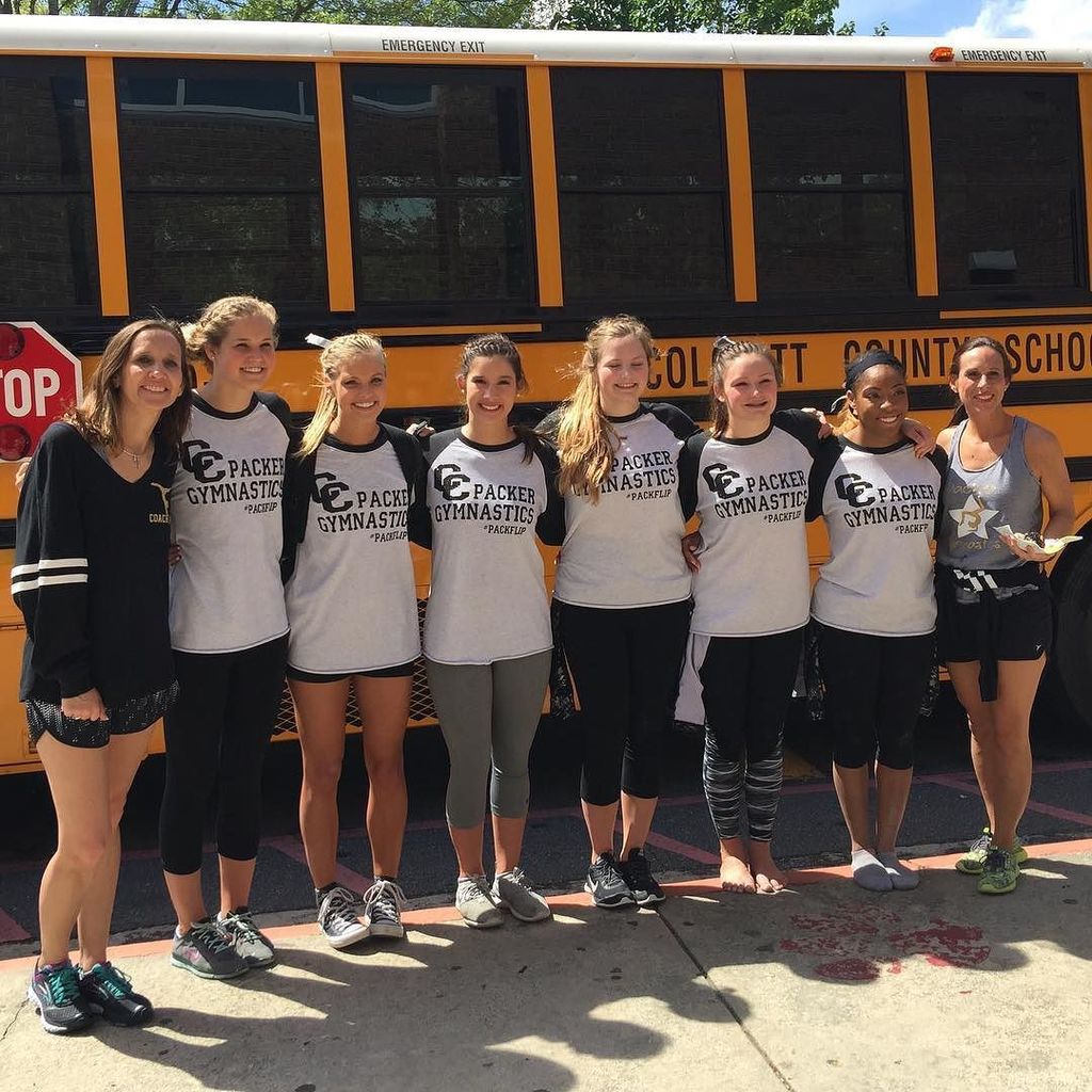 CCHSPackers's tweet photo. Great Meet Lady Packer Gymnast at the State Preliminary! #packflip ❤️🐗🤸♂️🤸🏽♀️ https://t.co/QsvAOHzOjs https://t.co/ZsiQBKvN5z