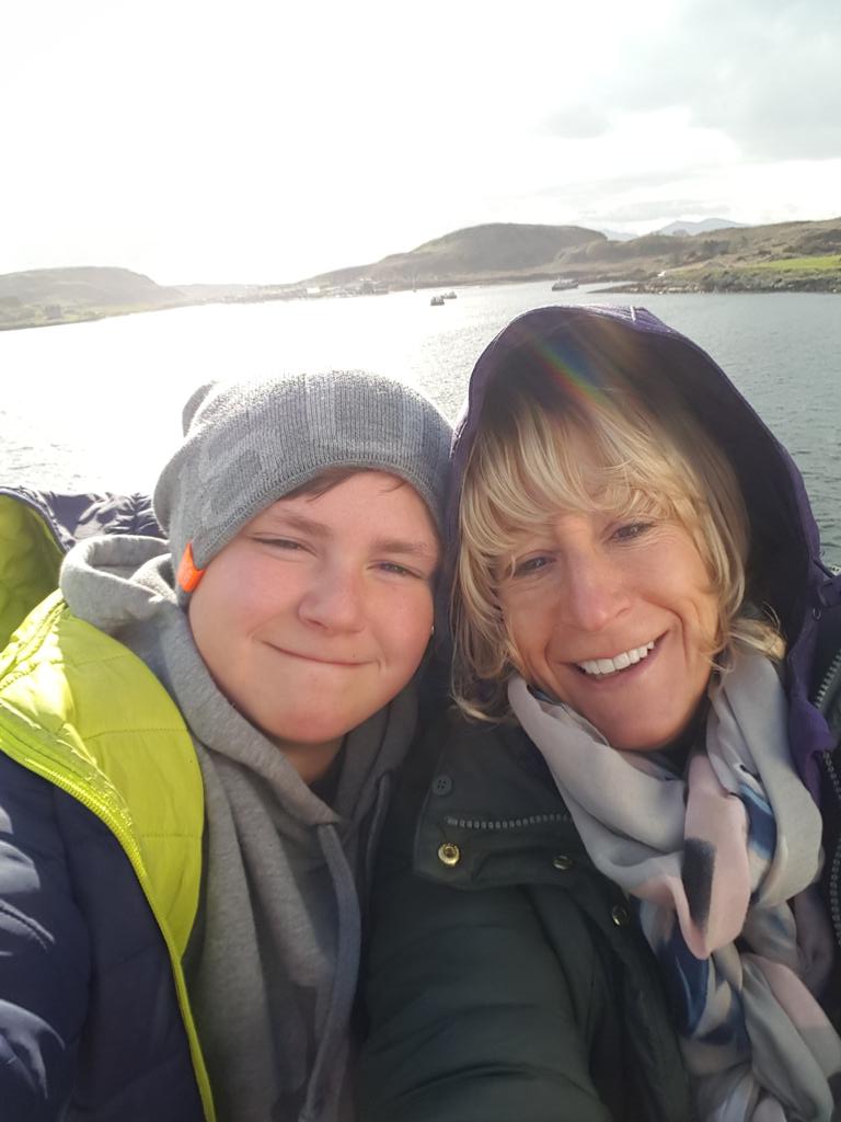 nikkiwrightUTW's tweet photo. On the ferry going to the Isle of Mull....gorgeous! https://t.co/bRGZJB8hox