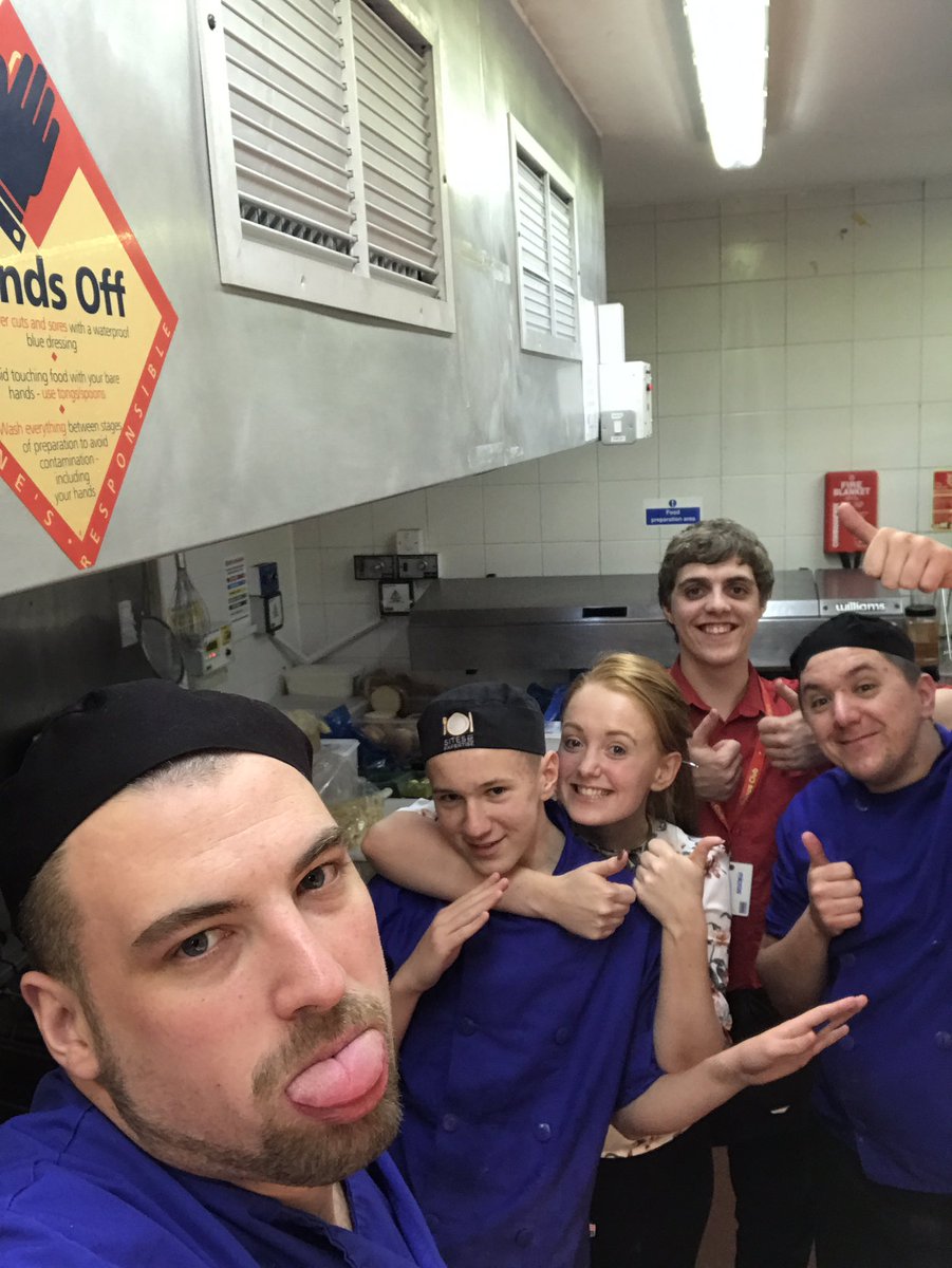 Kitchen brief 😚 let's have a fab Easter 🐣 <a href="/WeAreSUGM/">WeAreSUGM</a> <a href="/ClocktowerIrt/">g</a> <a href="/hawkeye1070/">Ian Hawkswood</a> team Clocktower 🙌🏼 <a href="/kentywoosie/">kenton woosnam</a> @tomtom05071991