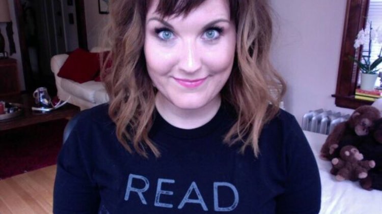 KelsieHuff's tweet photo. .@YouTube @YTCreators #Veda How playing sports translated to my creative career! #DailyVlog #ChicagoComic 👀👍🛎➡️ https://t.co/bEbuwrX4Hv https://t.co/OjTemYwALv