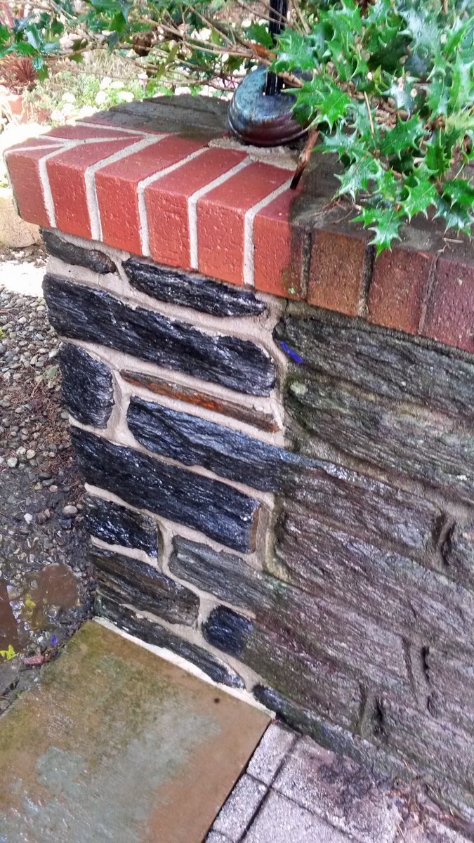 BucksCoWashing's tweet photo. #springcleaning #BucksCo #montco #siding #cementcleaning #decks https://t.co/vuUsiB1djH