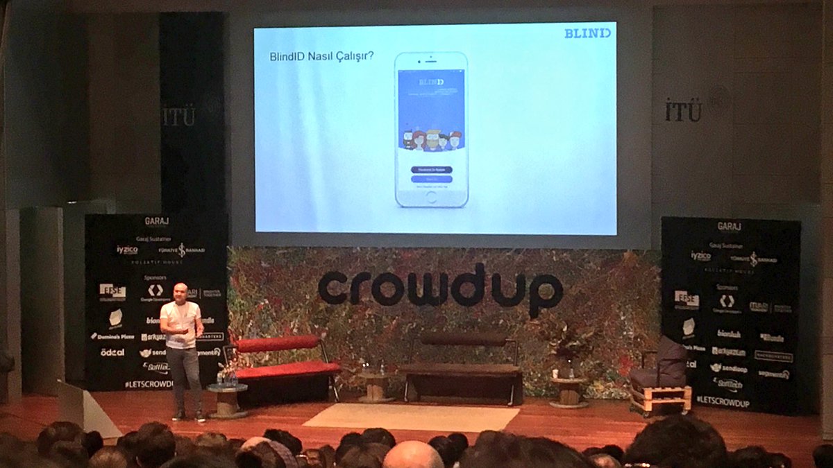 sucool's tweet photo. #letscrowdup startup sunumlarının ilk yarısında sahne alan girişimler: @blindid, @fithleticapp, @givin_app, @letz_app, @LocalGuddy. 👊👊👊👊👊 https://t.co/hSHlDJB05Q