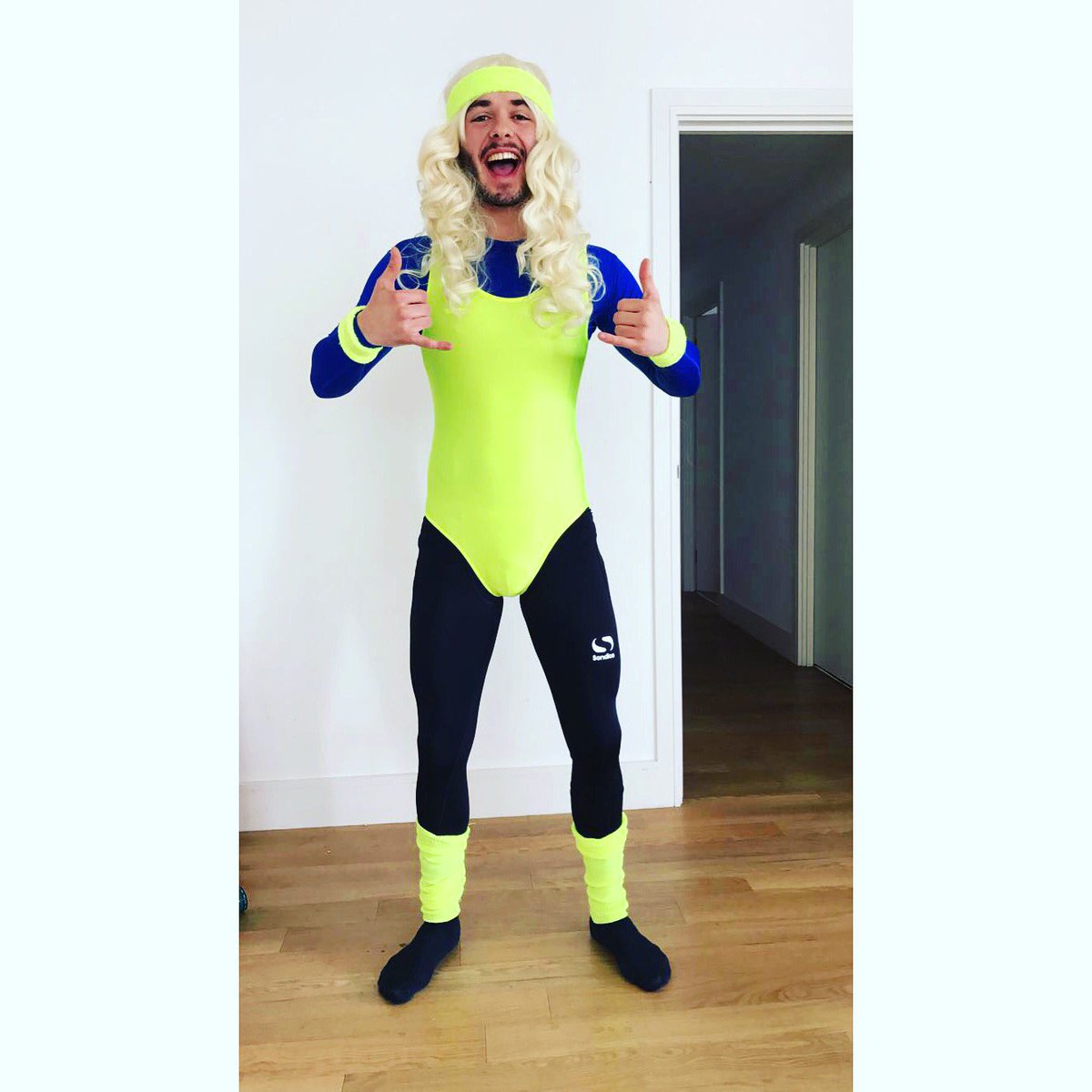 MyRun4GuideDogs's tweet image. Sneak peak at my outfit for the London Marathon for @guidedogs, would be great if you could sponsor me m.virginmoneygiving.com/mt/uk.virginmo…