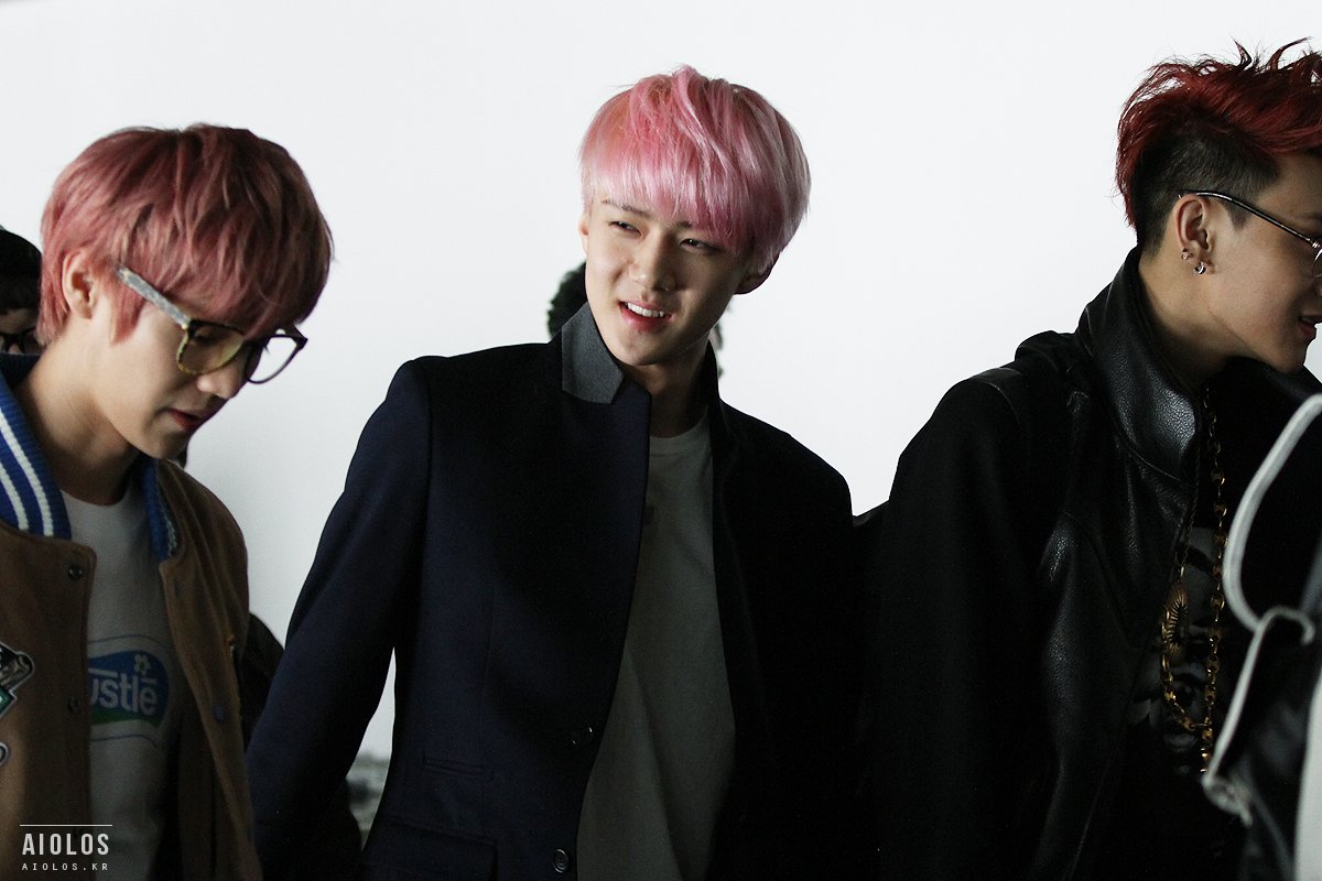 ♕FlywithHunHan♡彡 tweet media