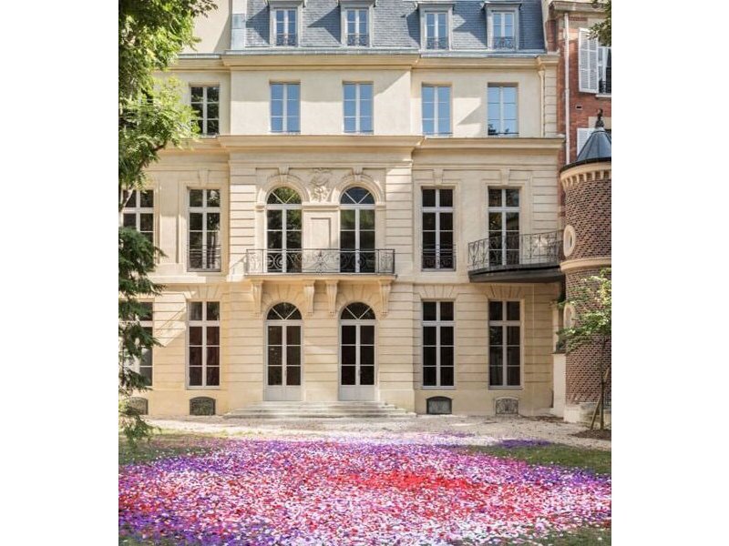 perfumenews1's tweet photo. Aromatic New Museum Celebrates the Art and History of Perfume  - https://t.co/cBXsWXaEX4 https://t.co/2x9rZfXRS6
