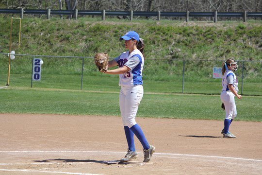 OVU_athletics's tweet photo. GAME DAY @OVUSOFTBALL17 hosts @maloneathletics for SENIOR DAY today

⏰: 12:00pm (DH)
📺: https://t.co/xI4gxWHdKo
💻: https://t.co/p8EPGnfvf2 https://t.co/cQZTNpHEKM