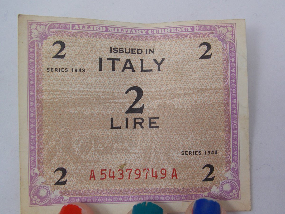 PurpleVVintage's tweet photo. #British #armedforces #vintage #moneynotes 2 #Lire #alliedforcesmoney #Worldwar2 #vintagemoney #collector https://t.co/TgqrWyxmEK #pht17 https://t.co/a1kmGS9ZGs