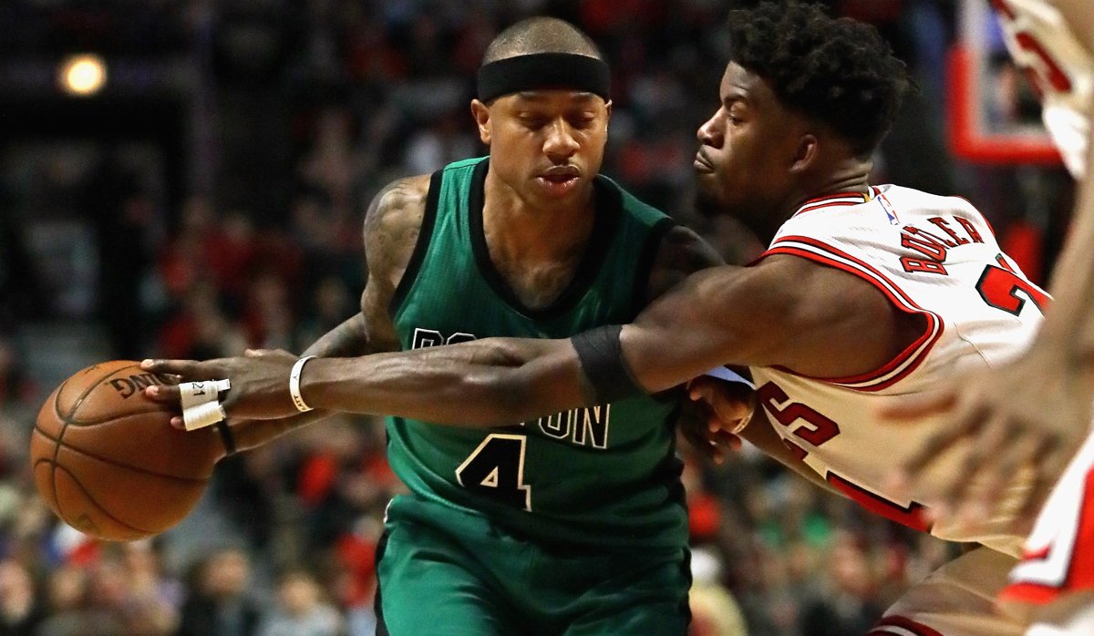 AlwaysBulls's tweet photo. chicagobulls: Butler, #Bulls poised to stop the dynamic Thomas

READ: https://t.co/2W5ks0su9k https://t.co/RkUEkomVTB