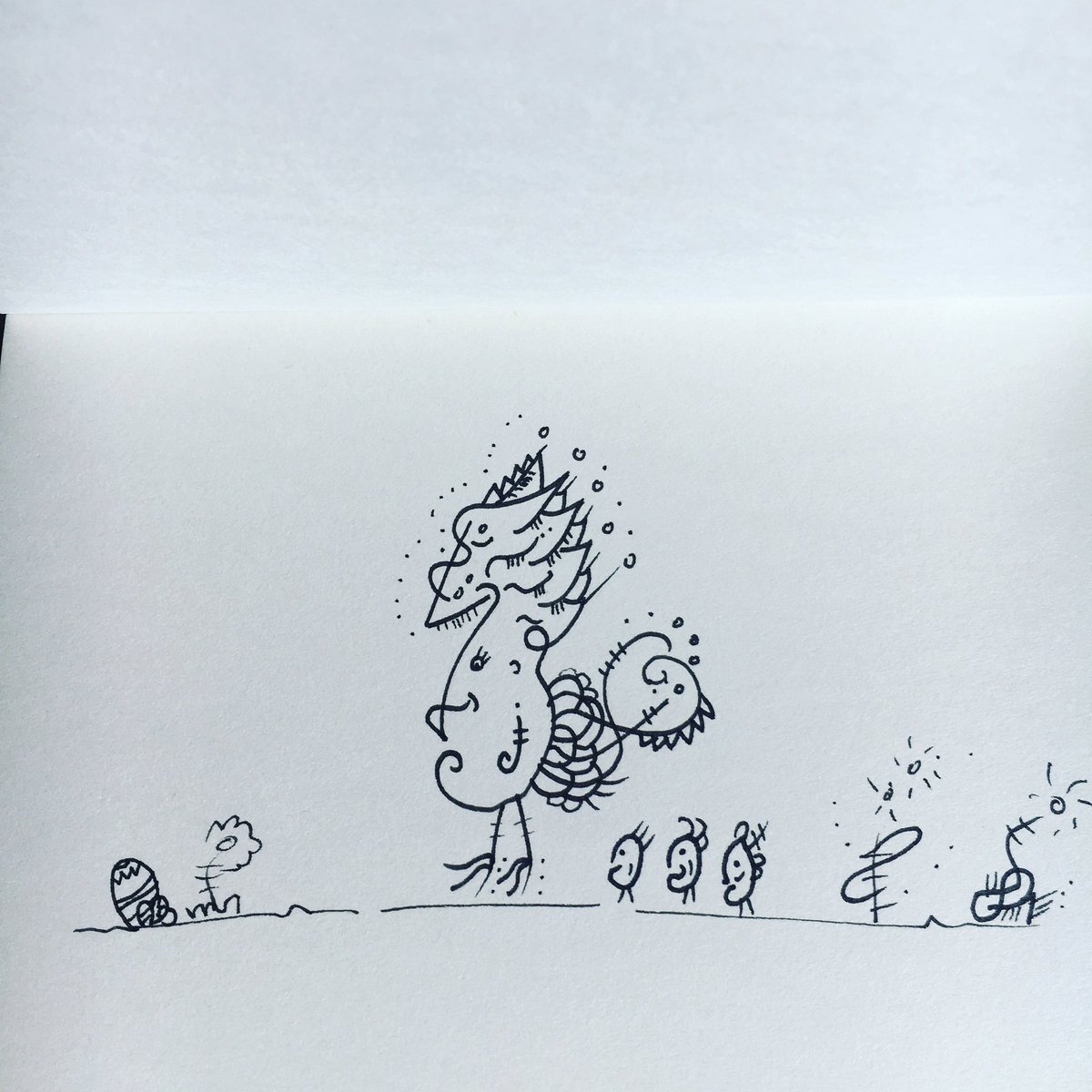 DecyDesign's tweet image. Find the egg... #EasterWeekend #sketch #illustration #doodle #pencilart #egg #art #gallery