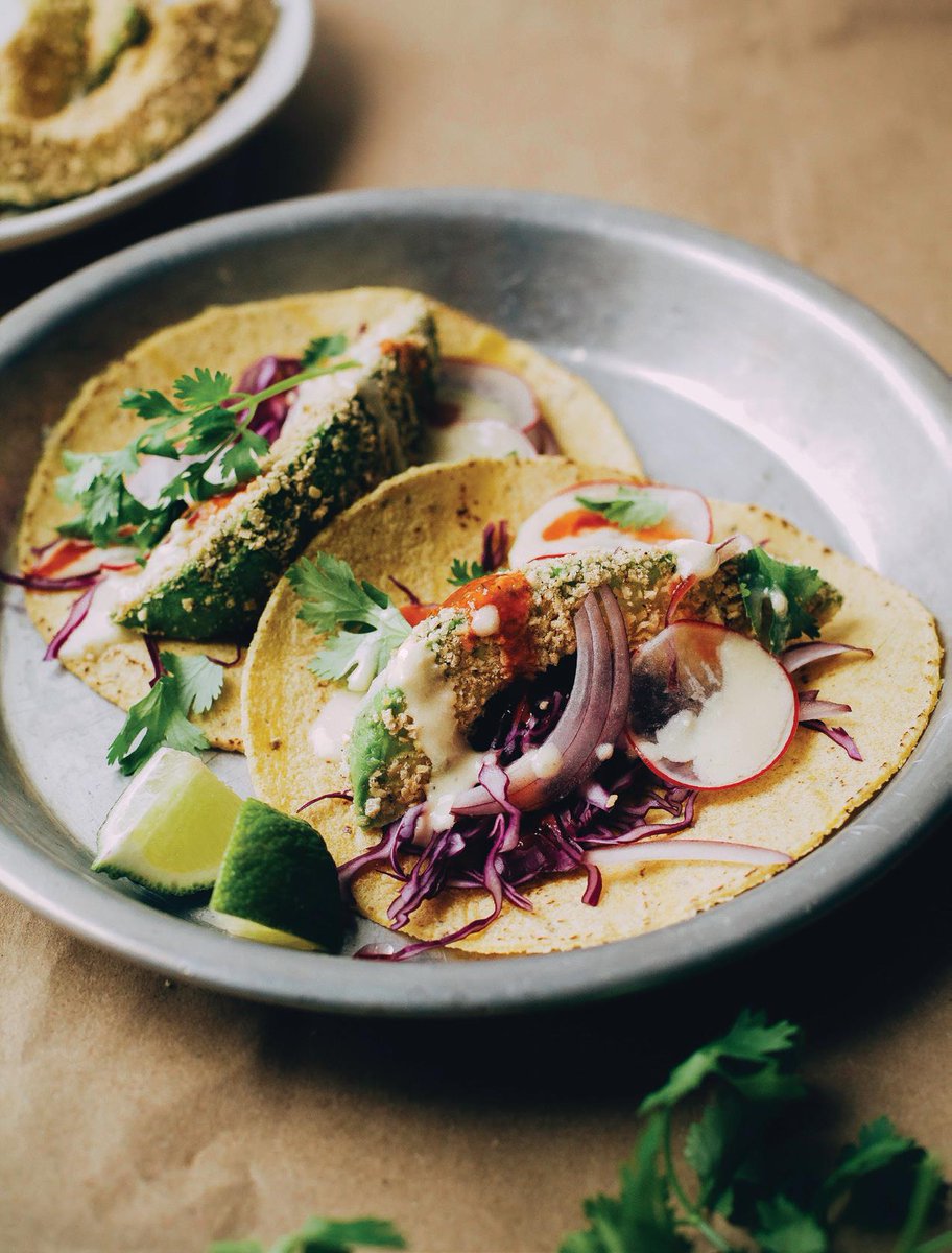 Avery_Books's tweet photo. We know @laura_mess's insta is a dream, so tune in for her takeover of the @healthy_ish account #FirstMessCookbook
https://t.co/usiQaJ9jFi https://t.co/E4P03ZPyPf