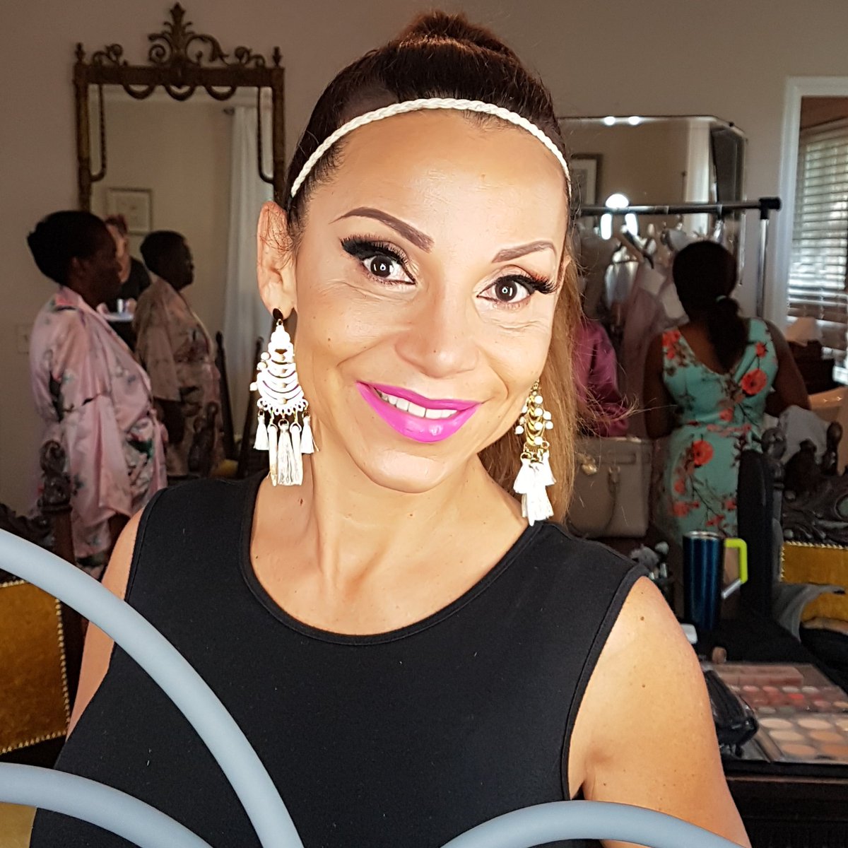 GloriaPelo's tweet photo. El Cuarto de la Novia 👰 #gloriapelo #guruofbrides  #igbrides #elcuartodelanovia #makeupartist #hairstyle #promua #southflmakeupartist https://t.co/SteBfDX21v