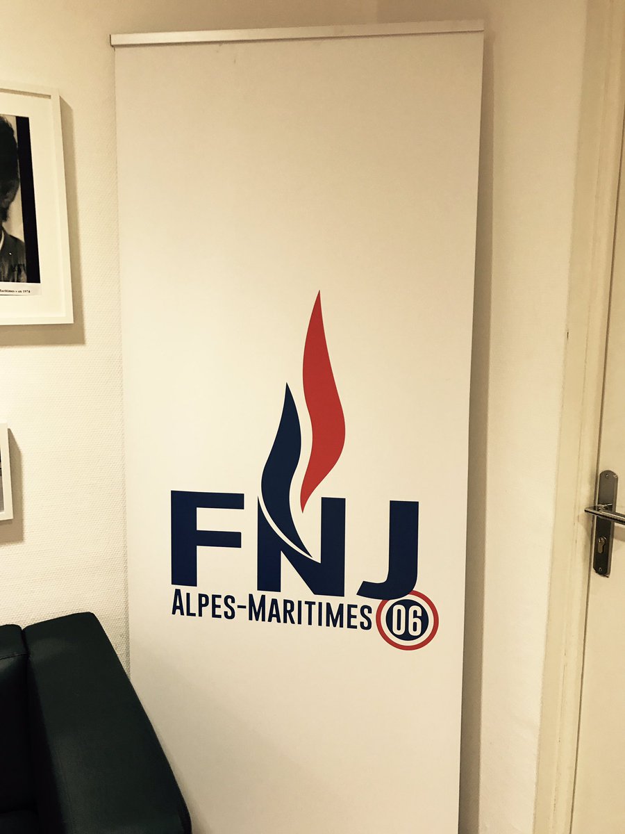 Le #FNJBouchesDuRhône est avec @MassonBryan, SDJ du #FNJAlpesMaritimes pour le meeting de @Marion_M_Le_Pen à Cagnes /s mer !