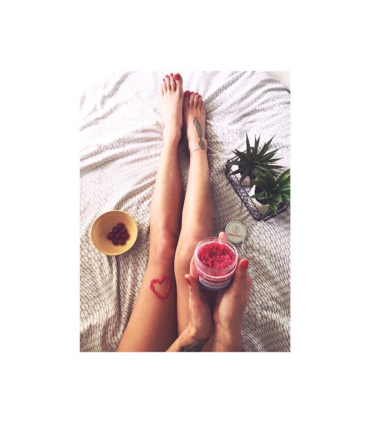 Shaunaevents's tweet photo. [Hello Body] @ClioOfficiel prend soins d'elle avec le #cocoglam de @hellobody_fr ! ☀️-15% sur https://t.co/1l0QpJHhS6 en entrant : CLIO ❤️ https://t.co/HiNOQ4QGNK